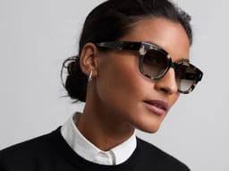 Aidy in Tulip Tortoise, thumbnail 2