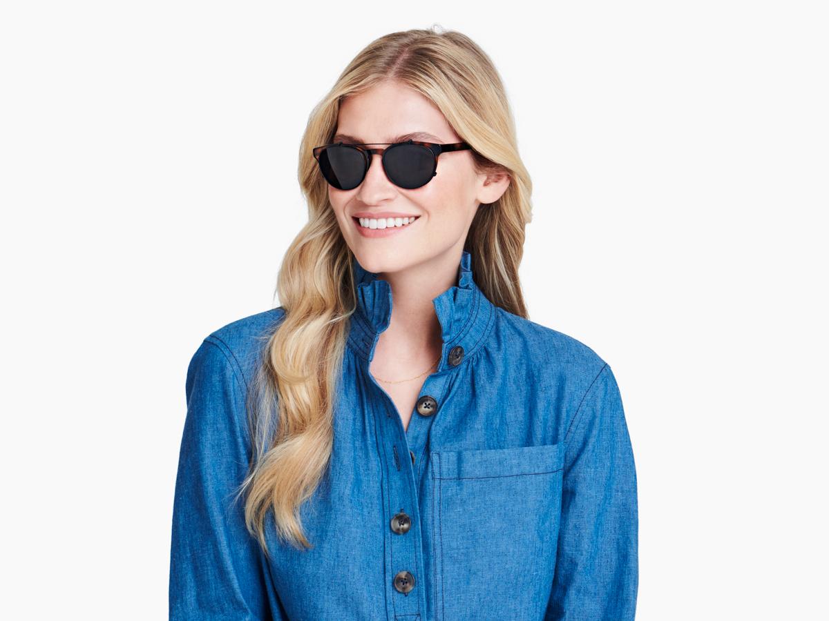 Side view of Percey Clip-On Medium in percey-clip-on-medium