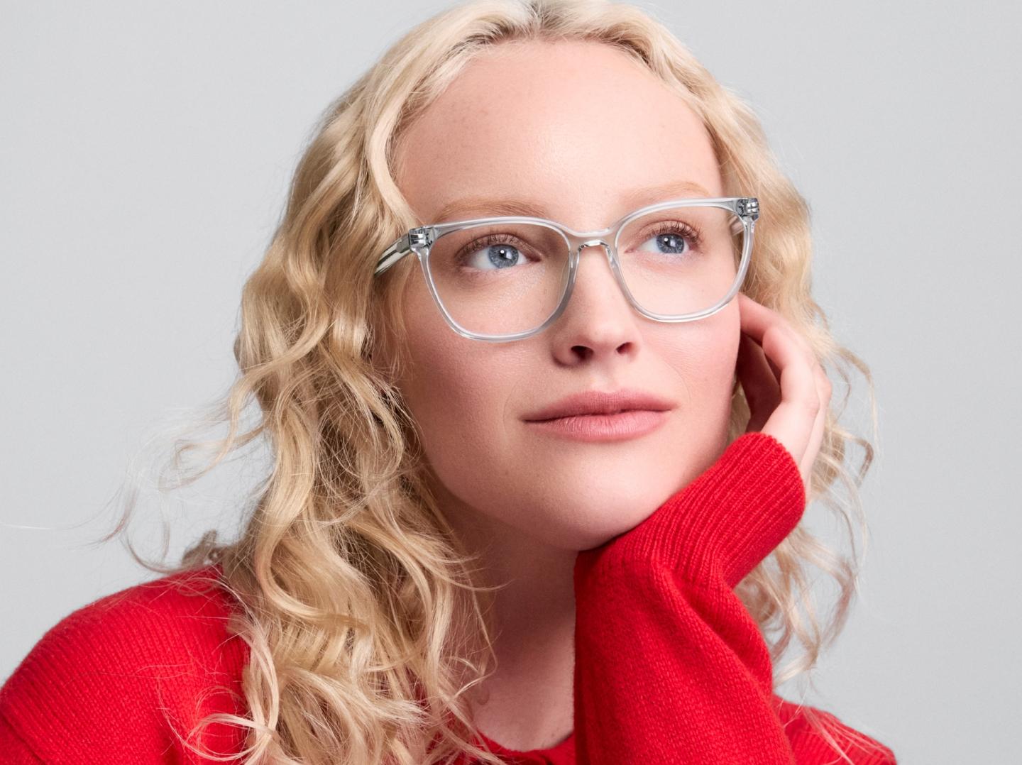 Esme in Crystal, image 2