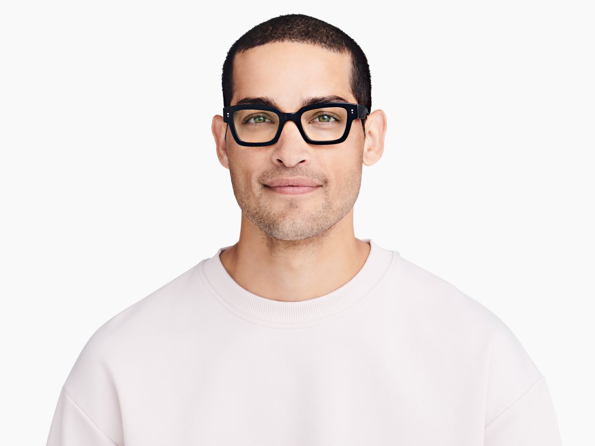 Latrell in Jet Black, image 2