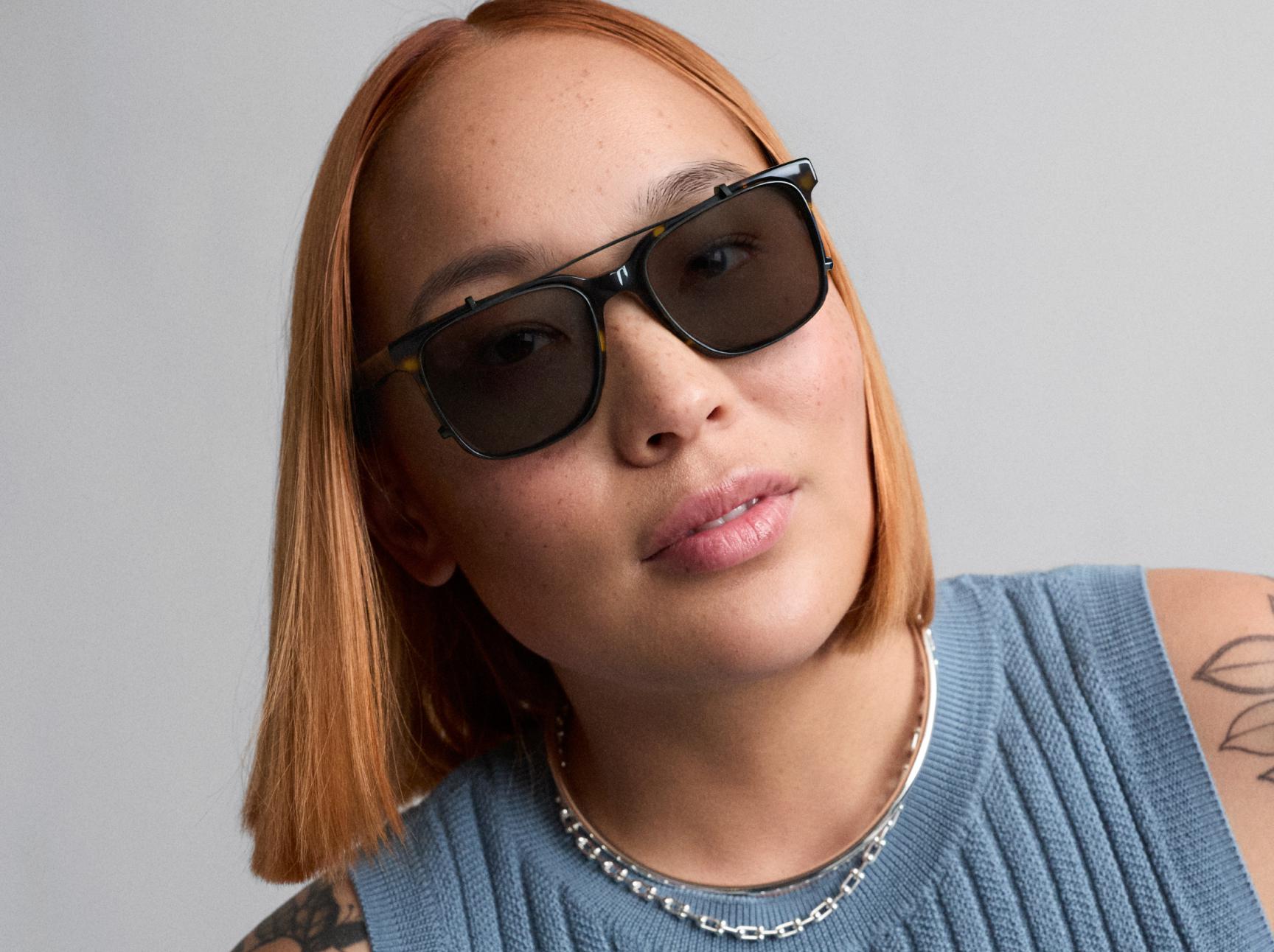 Chamberlain Clip-On Medium in Brushed Ink with Grey Lenses